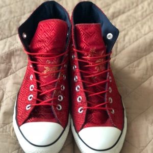 •Rare• oriental hi top converse